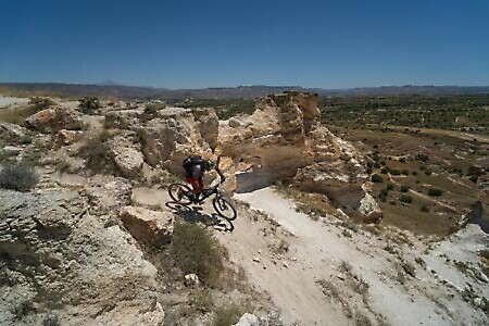 Aladaglar and Cappadocia: MTB Adventure