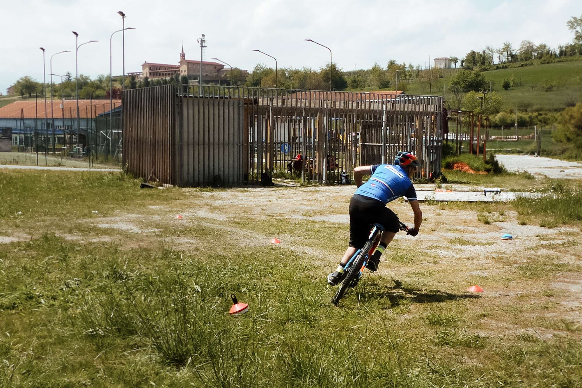 Fase 2 – Inserimento in curva Fase 2 – Inserimento in curva