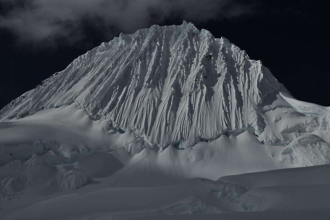 ALPAMAYO 5947 m. DIRETTA FRANCESE