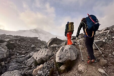 TREKKING nella CORDILLERA HUAYHUASH – PERU’