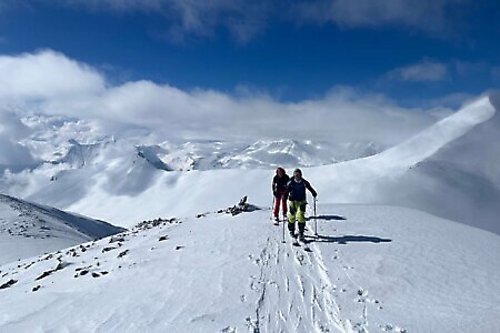 Svaneti: un paradiso per lo sci alpinismo tra le cime del Caucaso