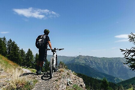 In MTB sull’Alta Via del Sale: due giorni dalle Alpi al mare (Low Cost)