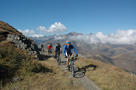 In MTB sull’Alta Via del Sale: due giorni dalle Alpi al mare (Low Cost)