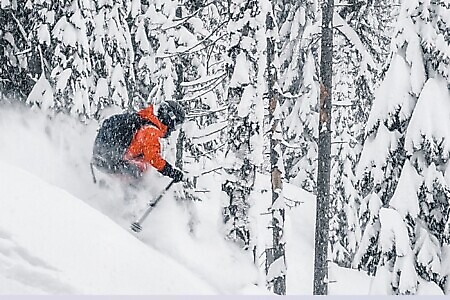 RIDDER, scialpinismo nella powder siberiana del Kazakistan